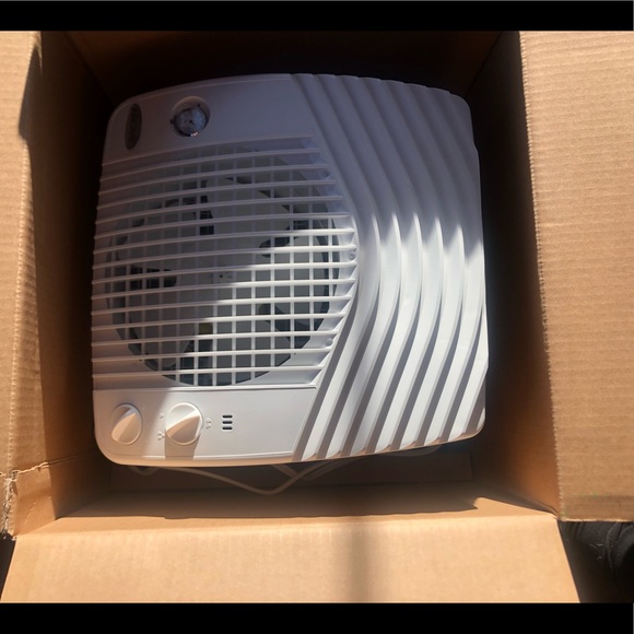 Aircare Evaporative Humidifier - Picture 2 of 5